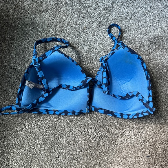 Aerie Perky Triangle Blue Floral Bikini Top Size XL - Picture 2 of 5